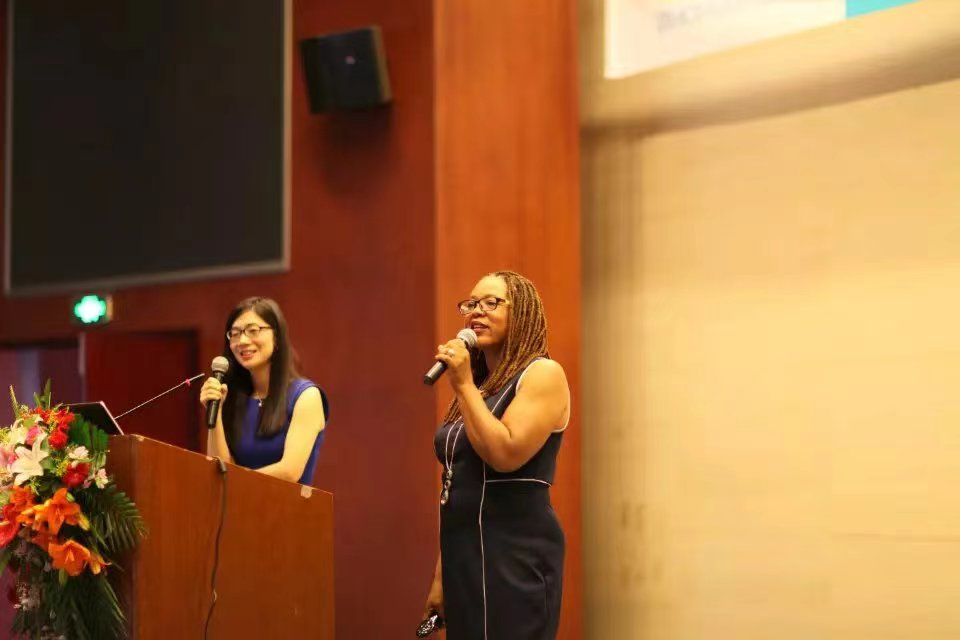 联合美国大学招生官员举办线下交流